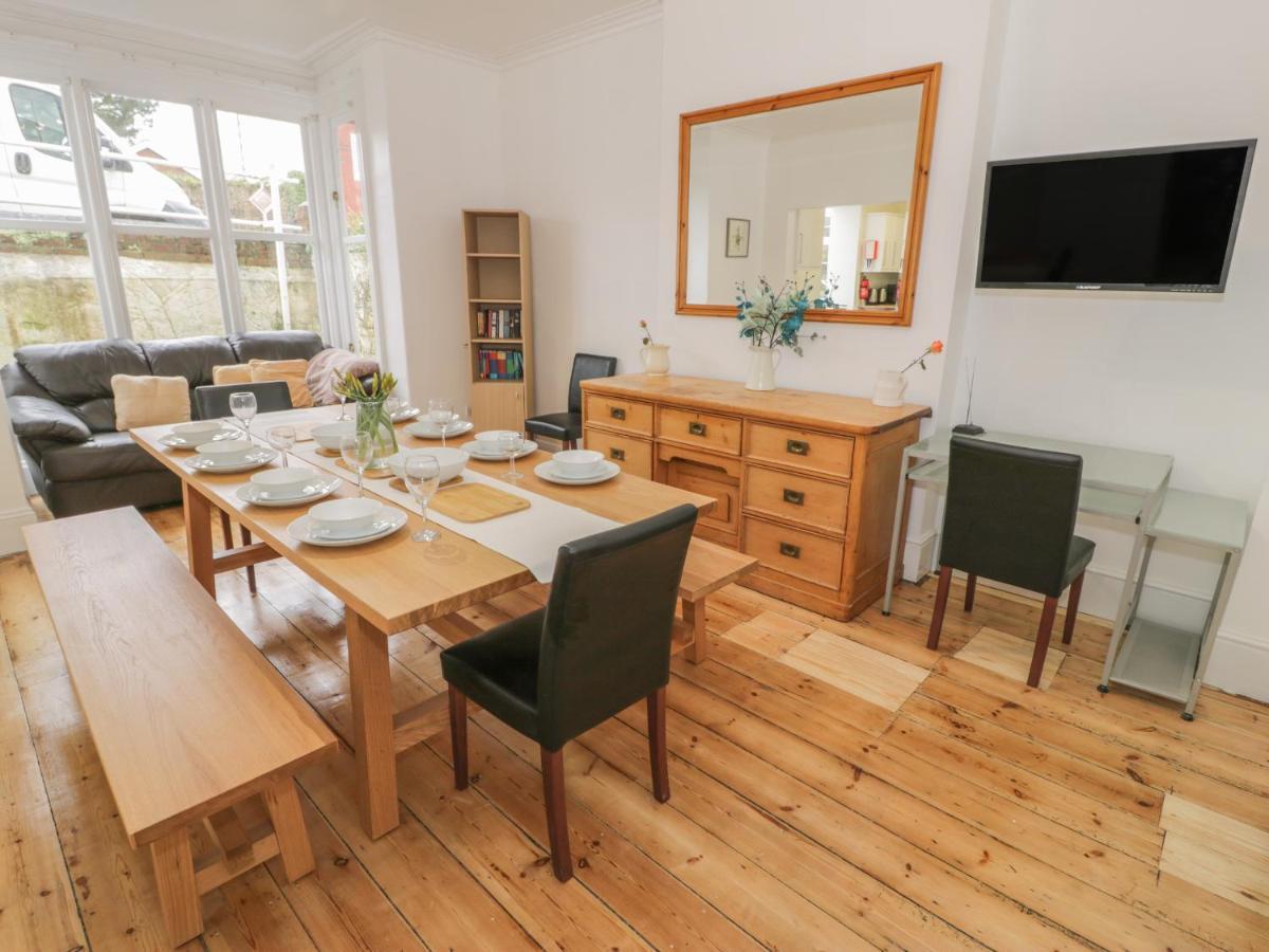 Preswylfa Villa Caernarfon Eksteriør bilde