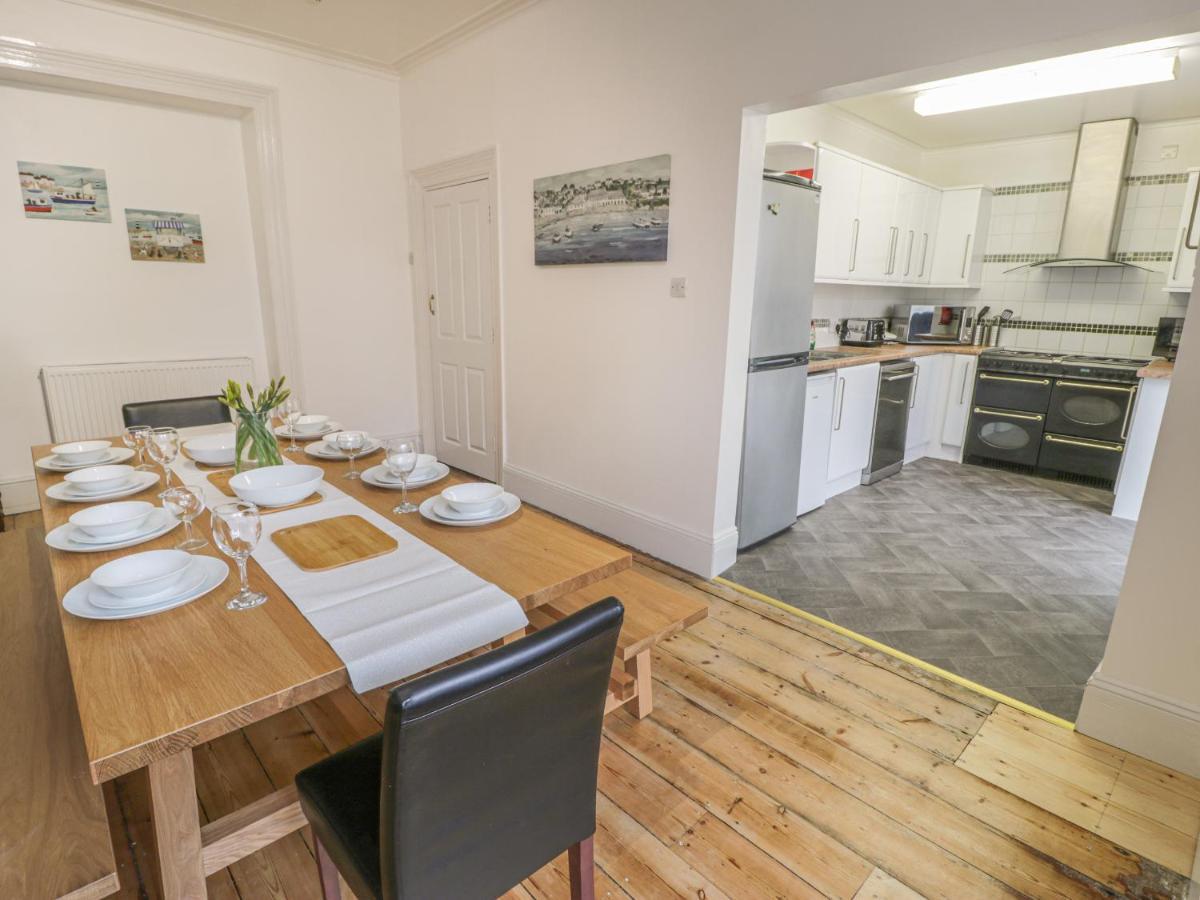 Preswylfa Villa Caernarfon Eksteriør bilde