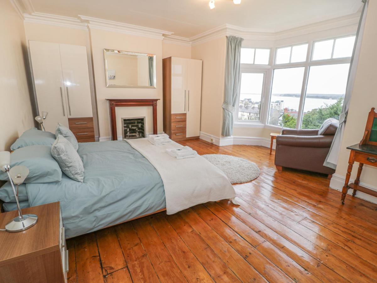 Preswylfa Villa Caernarfon Eksteriør bilde